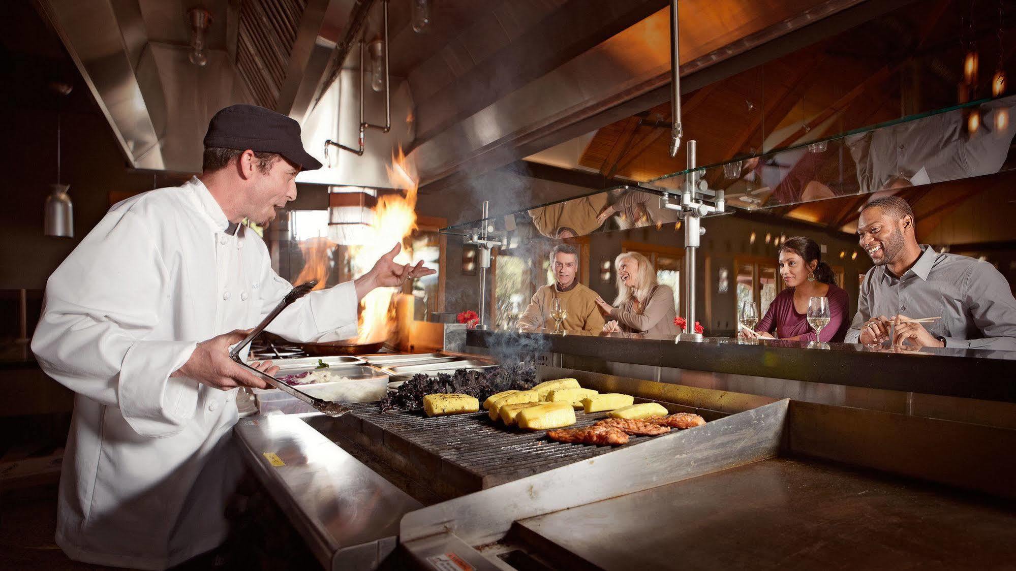 Travaasa Austin (Adults Only) Hotel Jollyville Restaurant photo